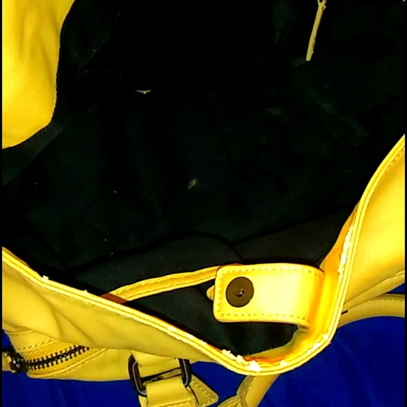 Purse - Picture 3 of 6